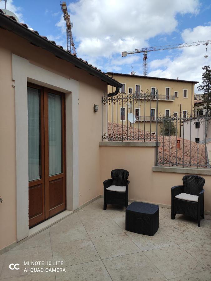 Palazzo Rustici B&B & Apartments 라킬라 외부 사진