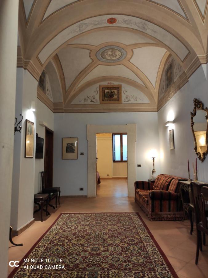 Palazzo Rustici B&B & Apartments 라킬라 외부 사진